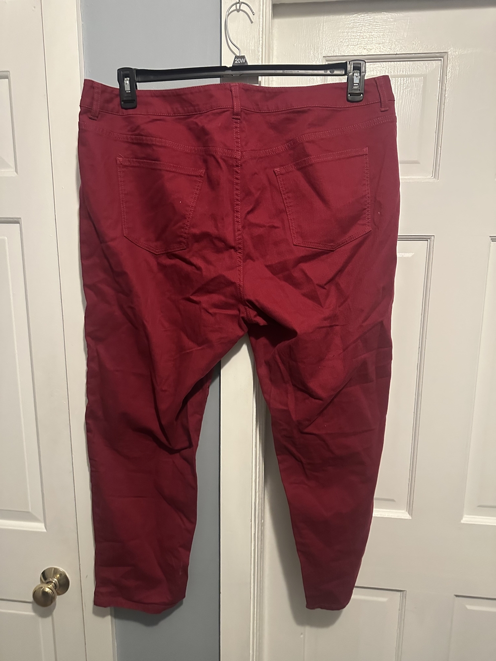 Talbots Heritage Women's Straight-Leg Ankle Jeans in Burgundy Red - Picture 3 of 3